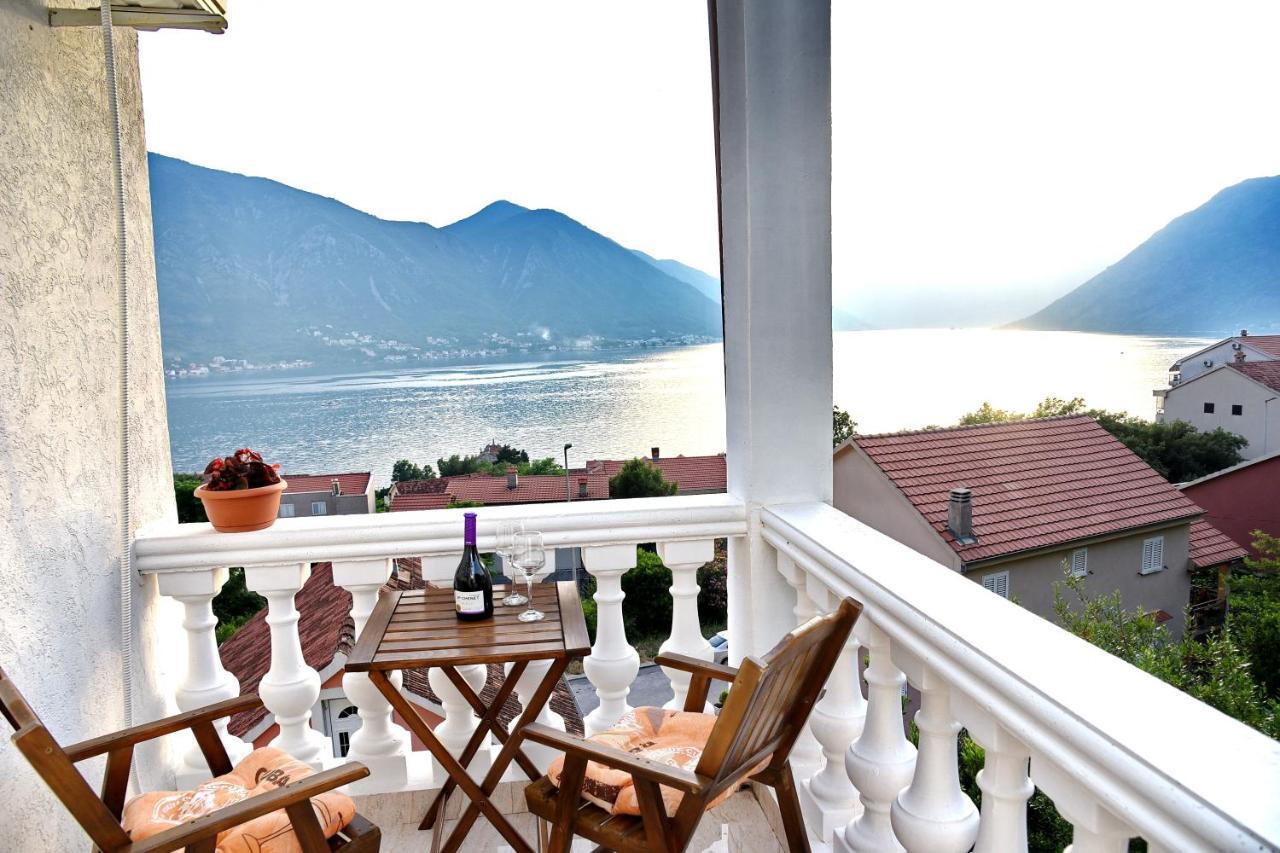 Apartments Sea Star Kotor Ngoại thất bức ảnh