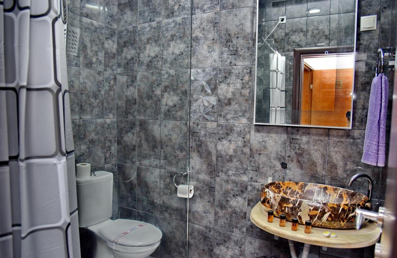Apartments Sea Star Kotor Ngoại thất bức ảnh