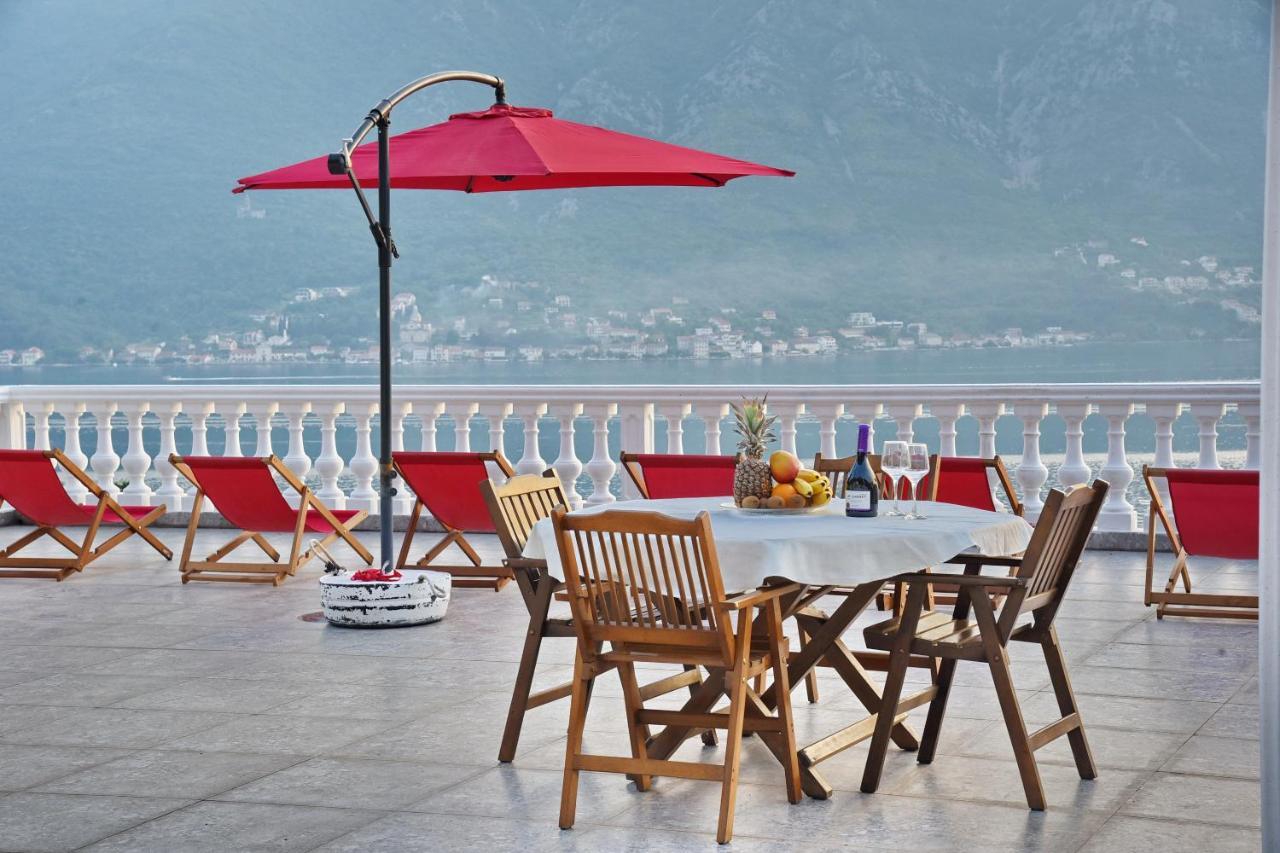 Apartments Sea Star Kotor Ngoại thất bức ảnh