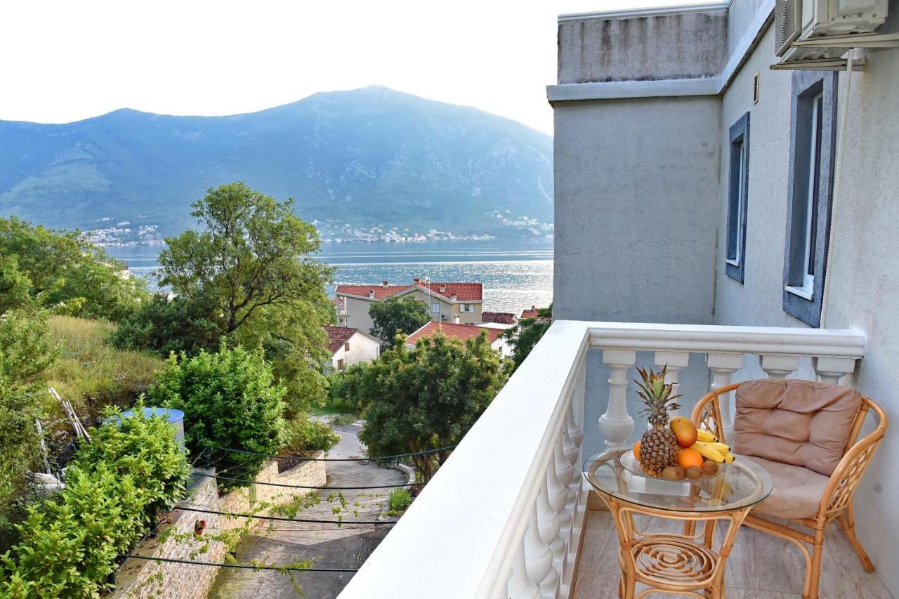 Apartments Sea Star Kotor Ngoại thất bức ảnh