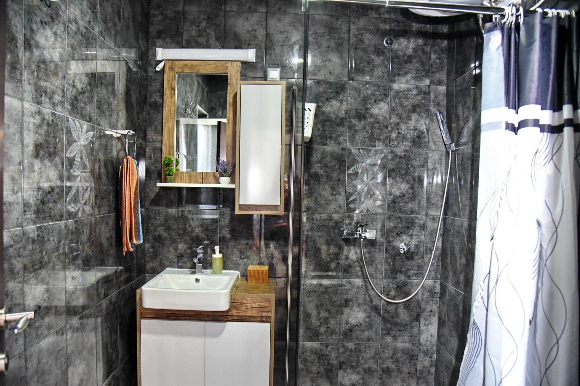 Apartments Sea Star Kotor Ngoại thất bức ảnh